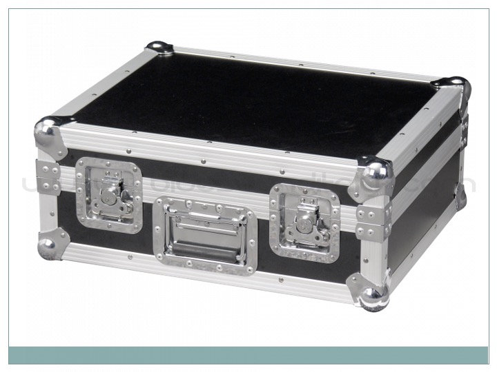 SHOWGEAR TURNTABLE CASE